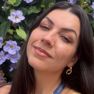 Simone